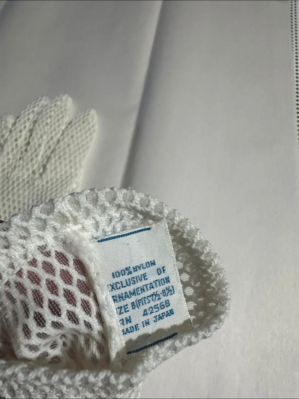 Vintage ivory white mesh net retro easter gloves nylon made in Japan